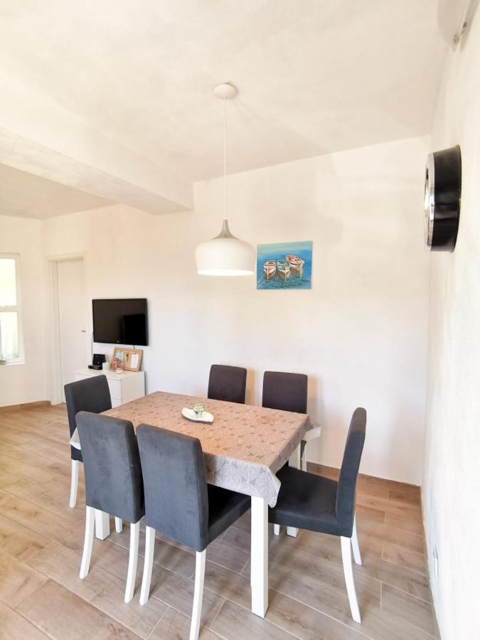 Apartments By The Sea Mimice, Omis - 14230 Exterior foto